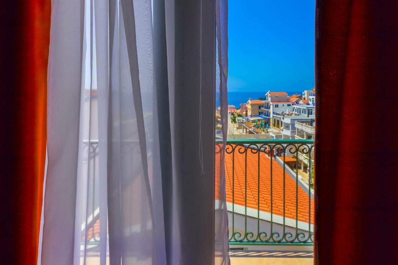 El Mar Apartments Bar Ngoại thất bức ảnh