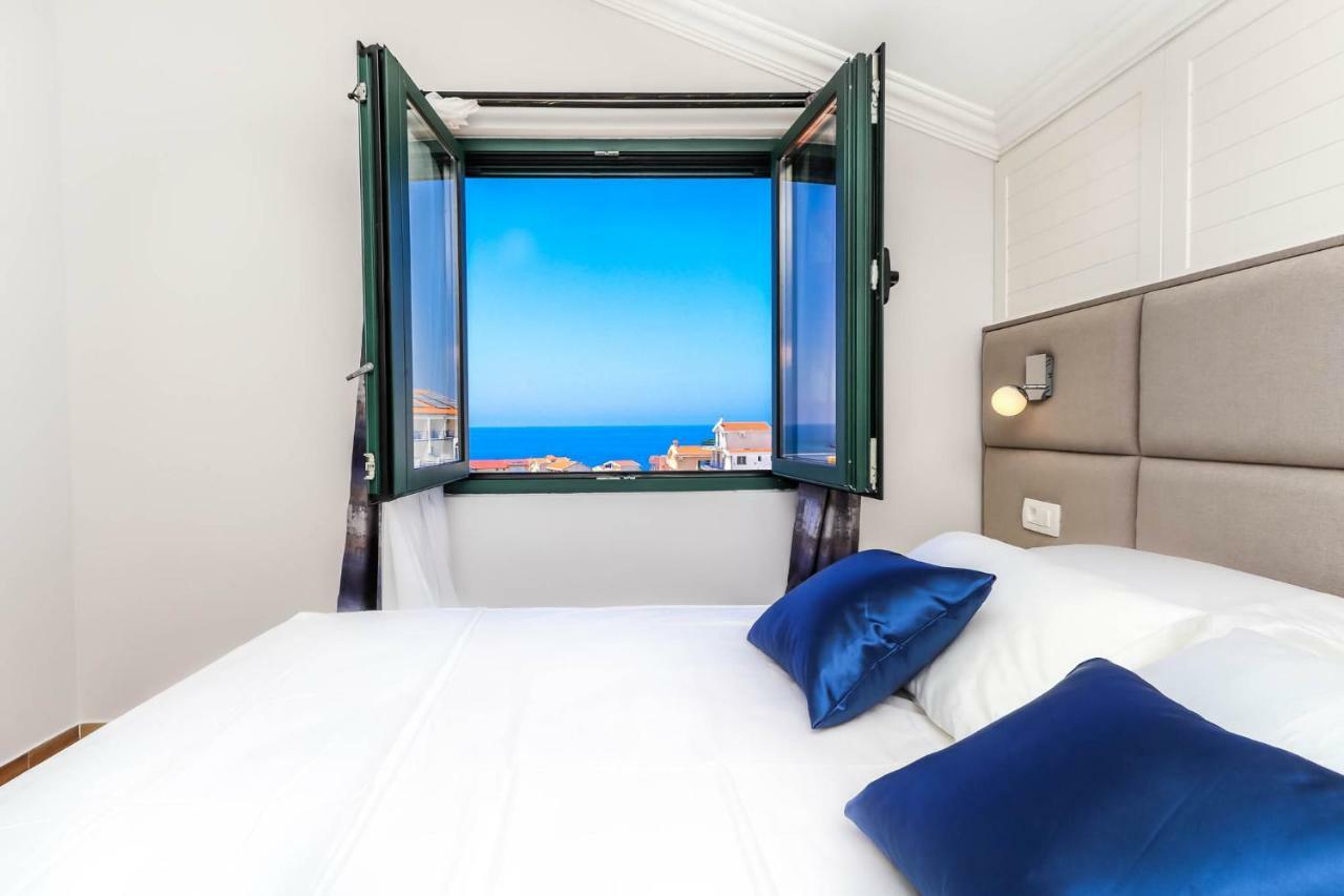 El Mar Apartments Bar Ngoại thất bức ảnh